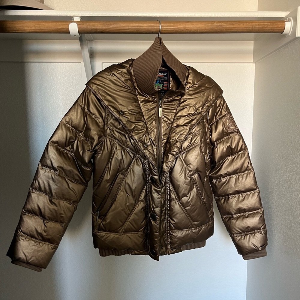 Cropped puffer jacket - Picture 2 of 6